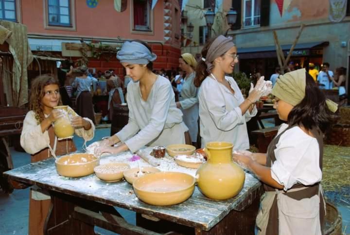 Ca Degli Ulivi Hotel Finale Ligure Bagian luar foto